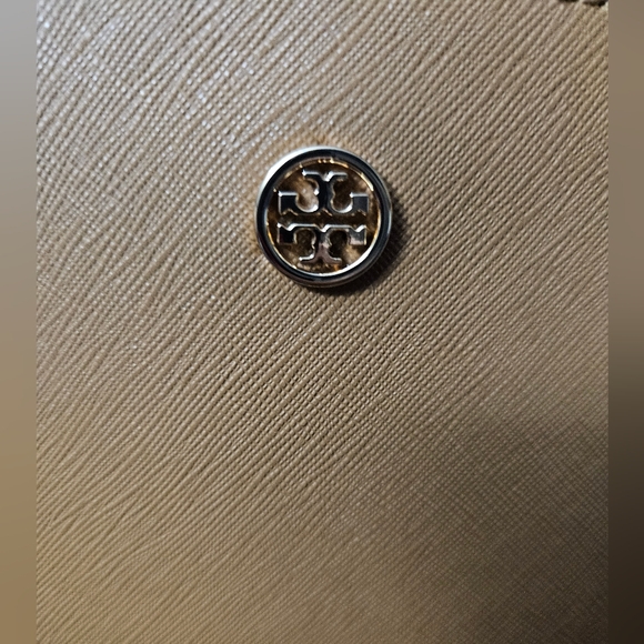 Tory Burch Robinson Saffiano Leather Tote - Picture 7 of 9